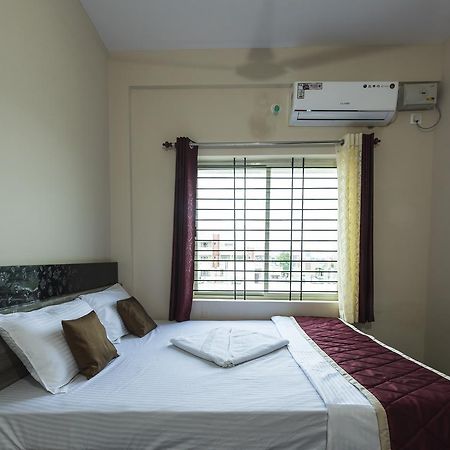 Oyo 9544 Hotel Crown Residency Mysore Εξωτερικό φωτογραφία