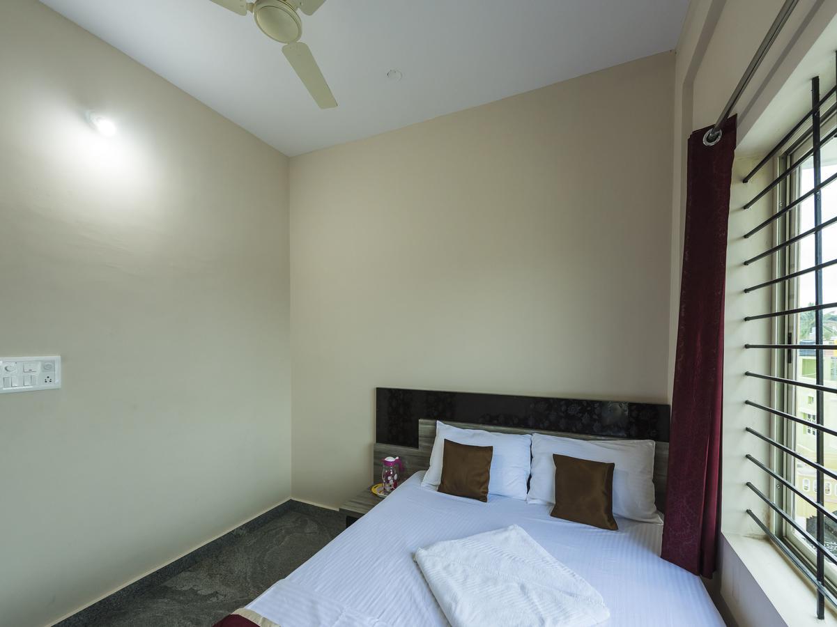 Oyo 9544 Hotel Crown Residency Mysore Εξωτερικό φωτογραφία