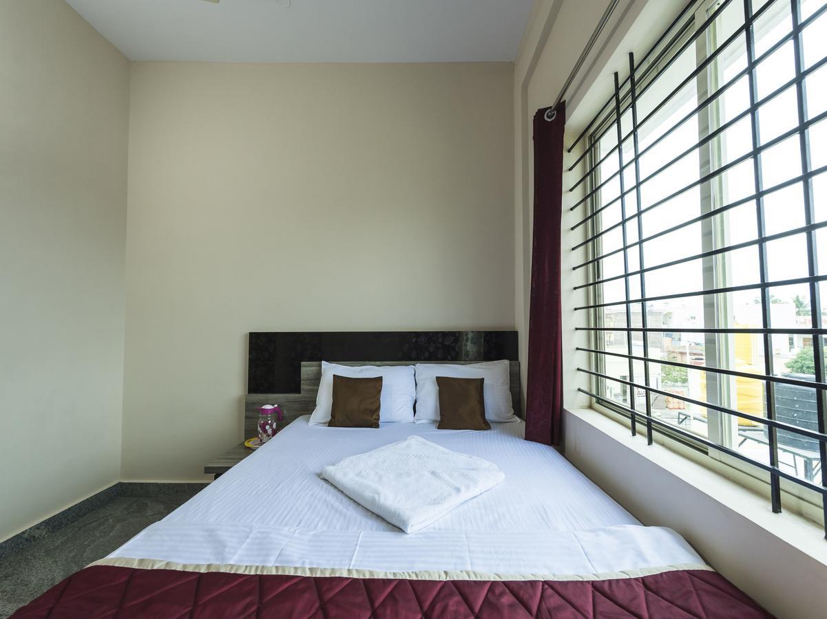 Oyo 9544 Hotel Crown Residency Mysore Εξωτερικό φωτογραφία